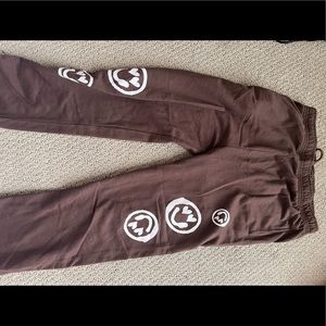 Boohoo sweats brown with smiley faces